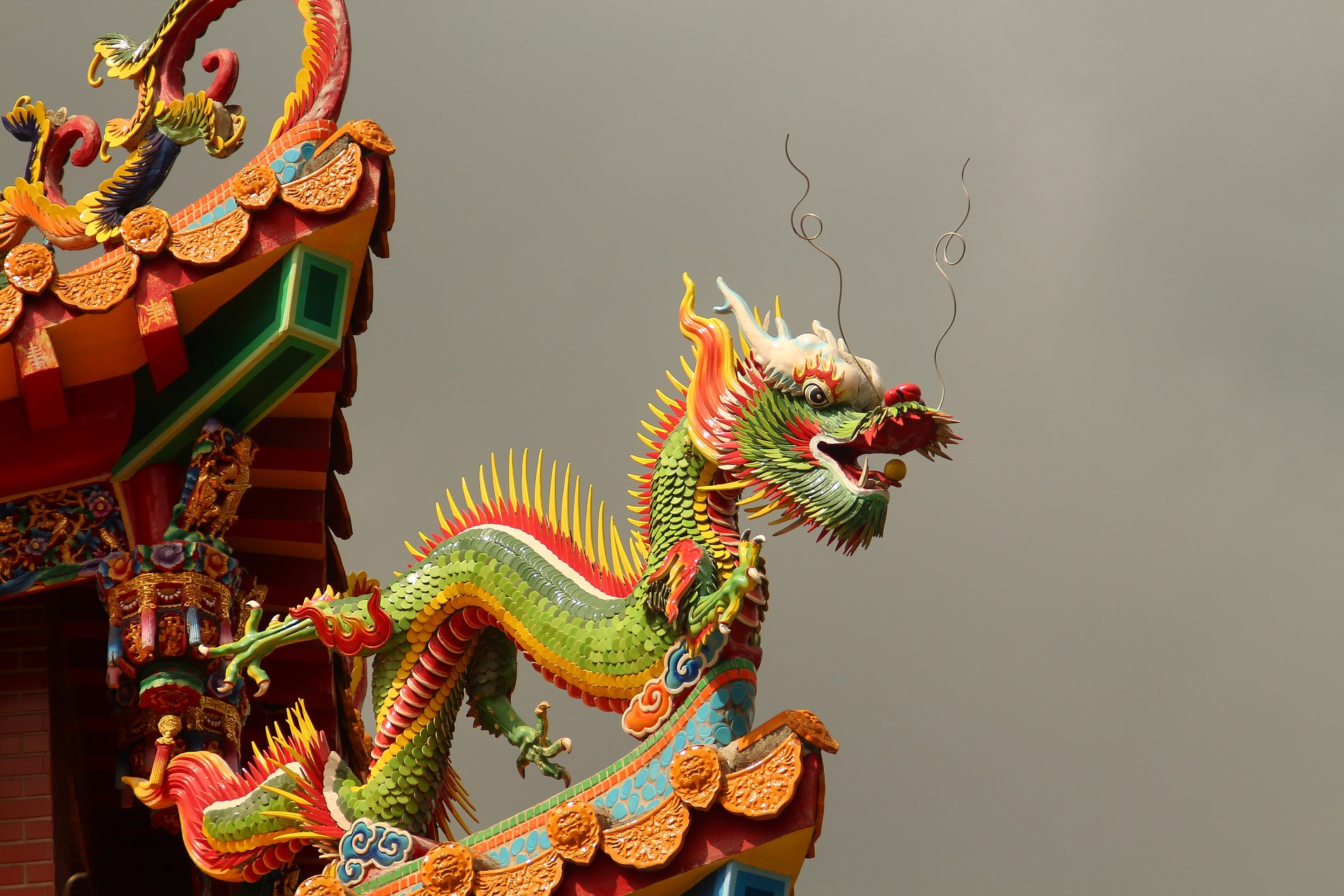 Храм дракона в Китае