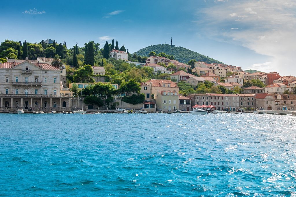 How did Ecotourism Flourish Dubrovnik, Croatia - CarbonCraft