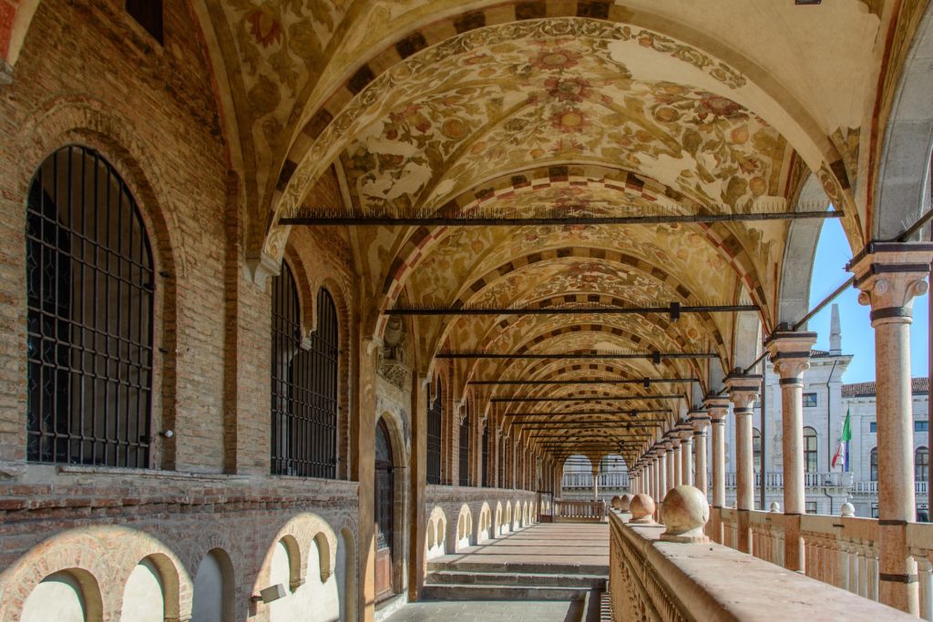 The Portico Architecture in Padova