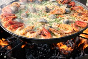 História e origem da paella espanhola