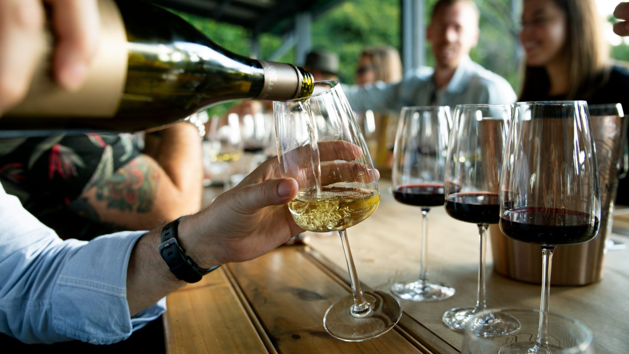 You are currently viewing A Guide to the Wine Days of the WSET Level 2 Course